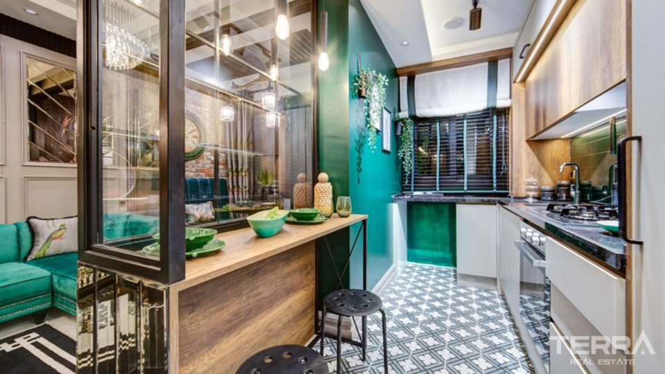 Mersin Flats with Modern Features 1.5 km from the Beach in Yenişehir