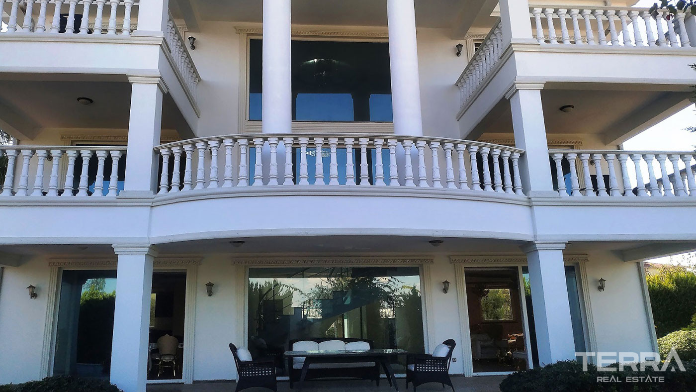 Von der türkischen Staatsbürgerschaft anerkannte Villa mit exklusivem Design in Belek - 77387