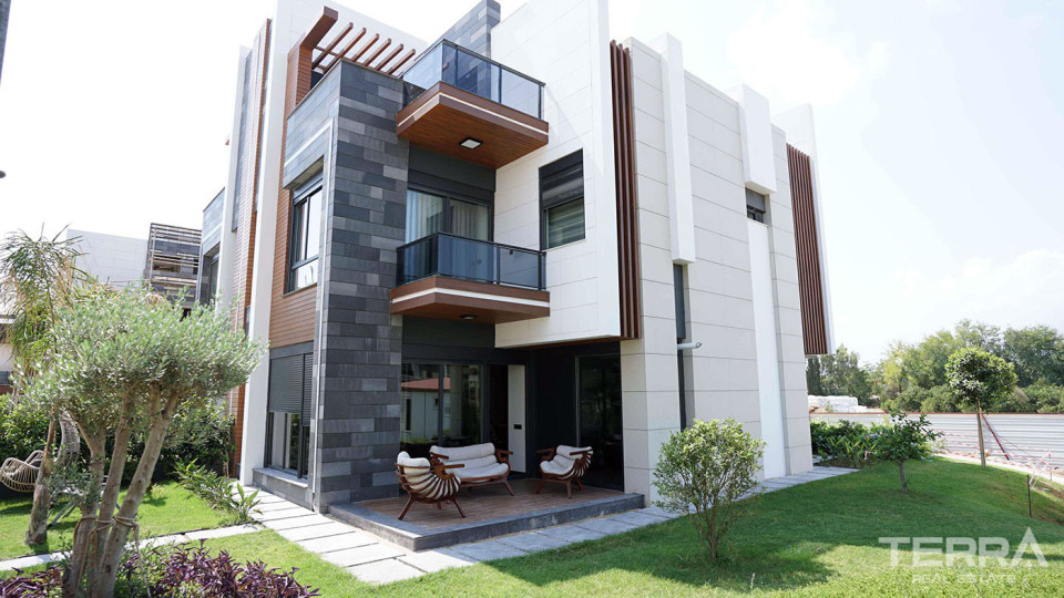 Keyready Luxe Villas Offering Spacious Living Areas in Antalya