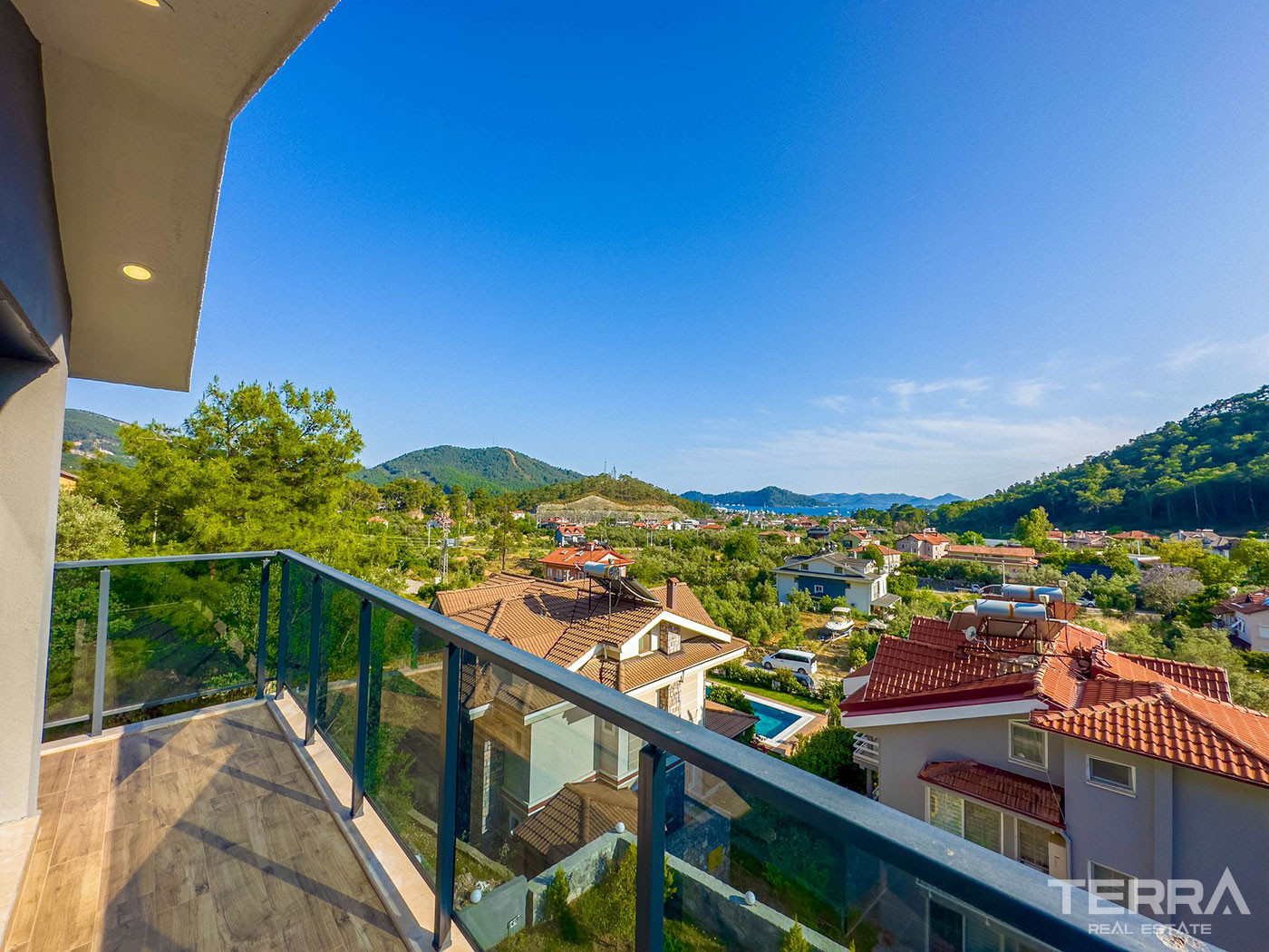 Ruhige Lage der Fethiye-Villa mit geräumigen Wohnräumen - 78166