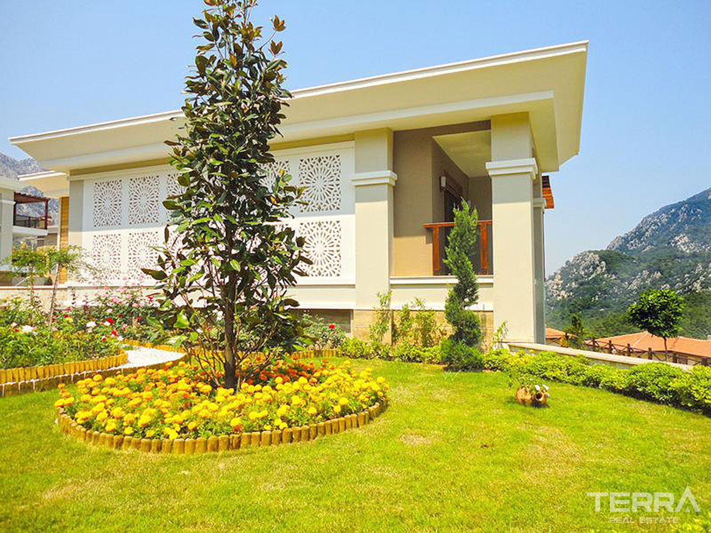 Luxurious Lifestyle from Citizenship Approved Villas in Antalya - 78330
