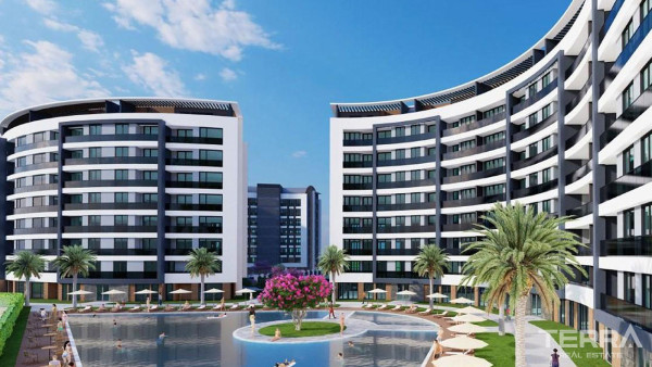 Sea View Apartments with Various Social Amenities in Antalya