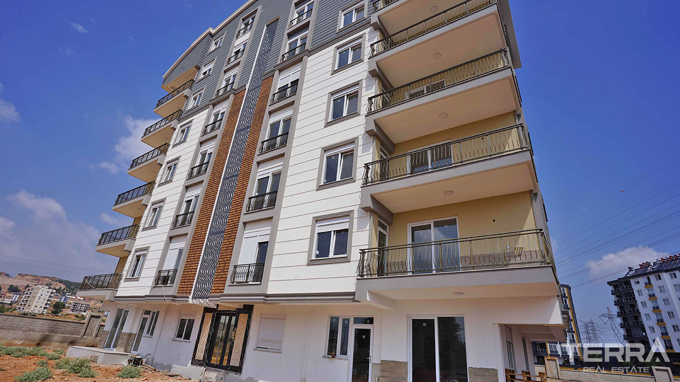 Ready to Move Antalya Apartments in Kepez with Bargain Prices - 79725