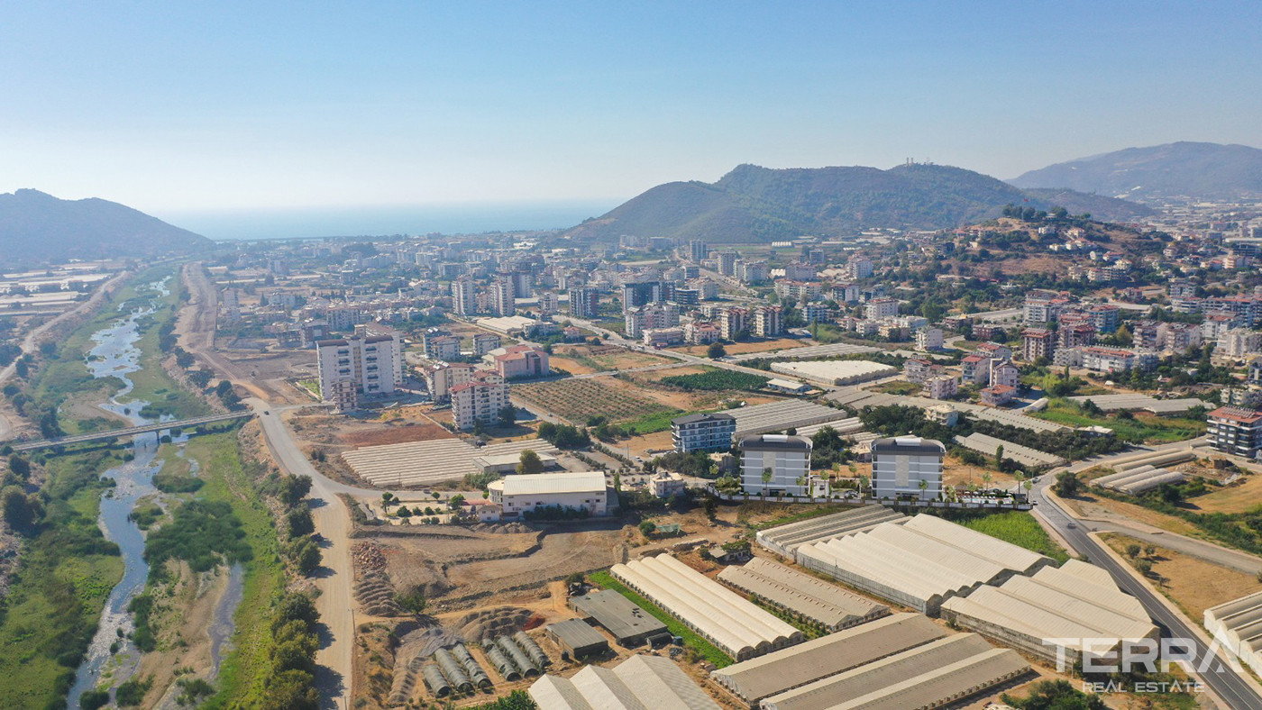 Multiple Social Facilities from Comfortable Gazipaşa Apartments - 79745