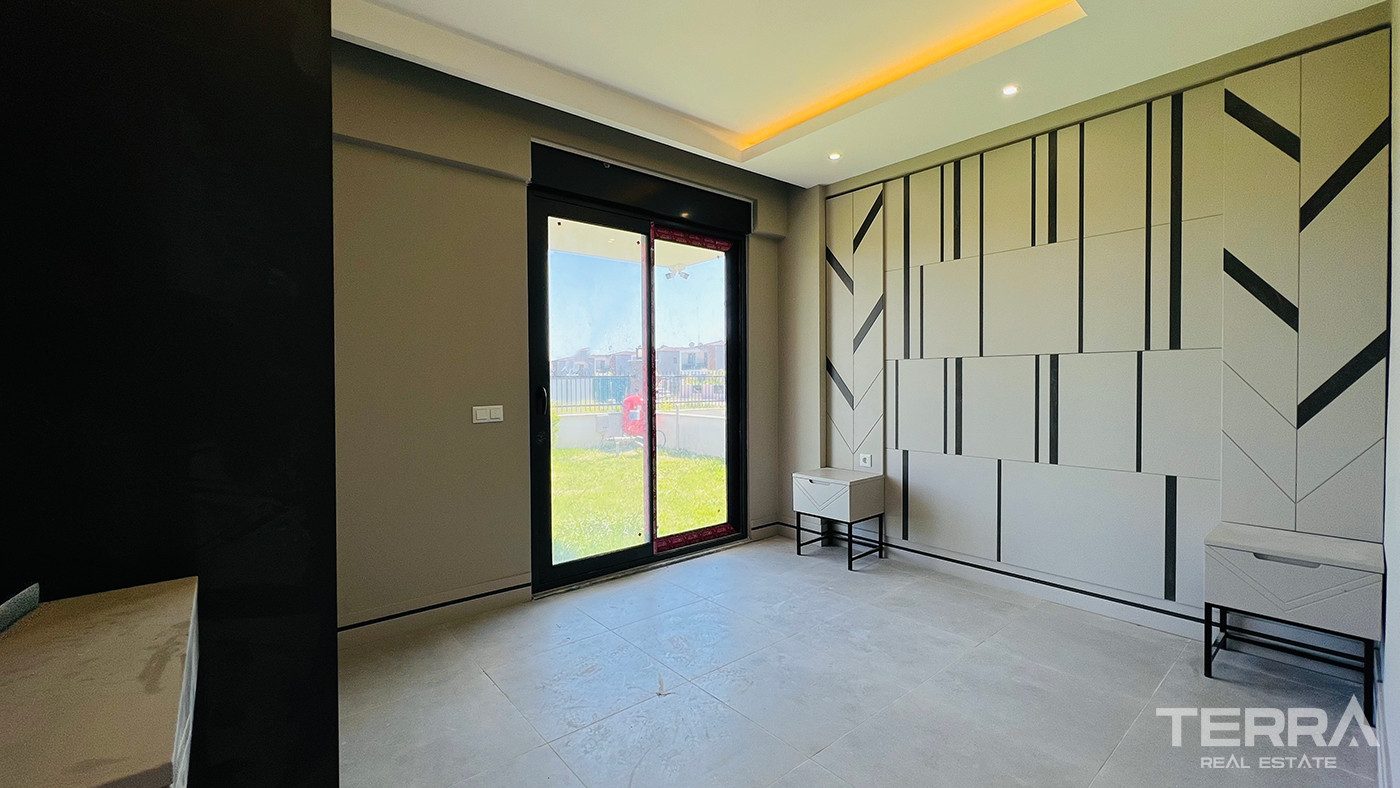 Complex of Detached Villas in 650 M From The Beach in Kemer - 80675