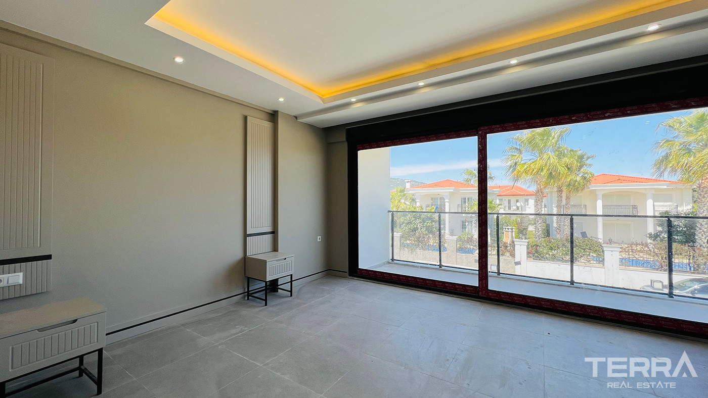 Complex of Detached Villas in 650 M From The Beach in Kemer - 80679