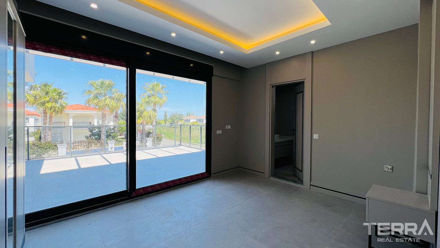 Complex of Detached Villas in 650 M From The Beach in Kemer - 80687