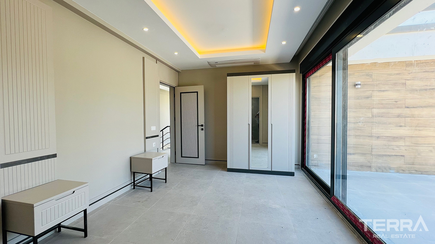 Complex of Detached Villas in 650 M From The Beach in Kemer - 80688