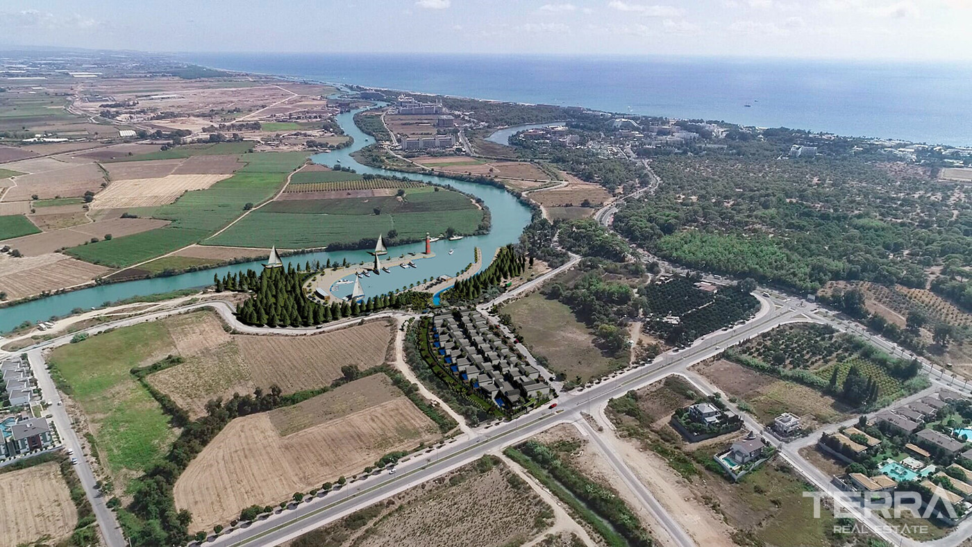Luxury Villas in a Complex with a Yacht Dock in Side - 81577