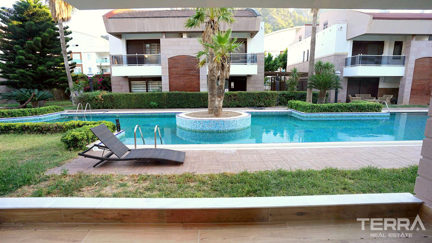 Luxury Furnished Villa with Mountain Views in Konyaaltı, Antalya - 81845