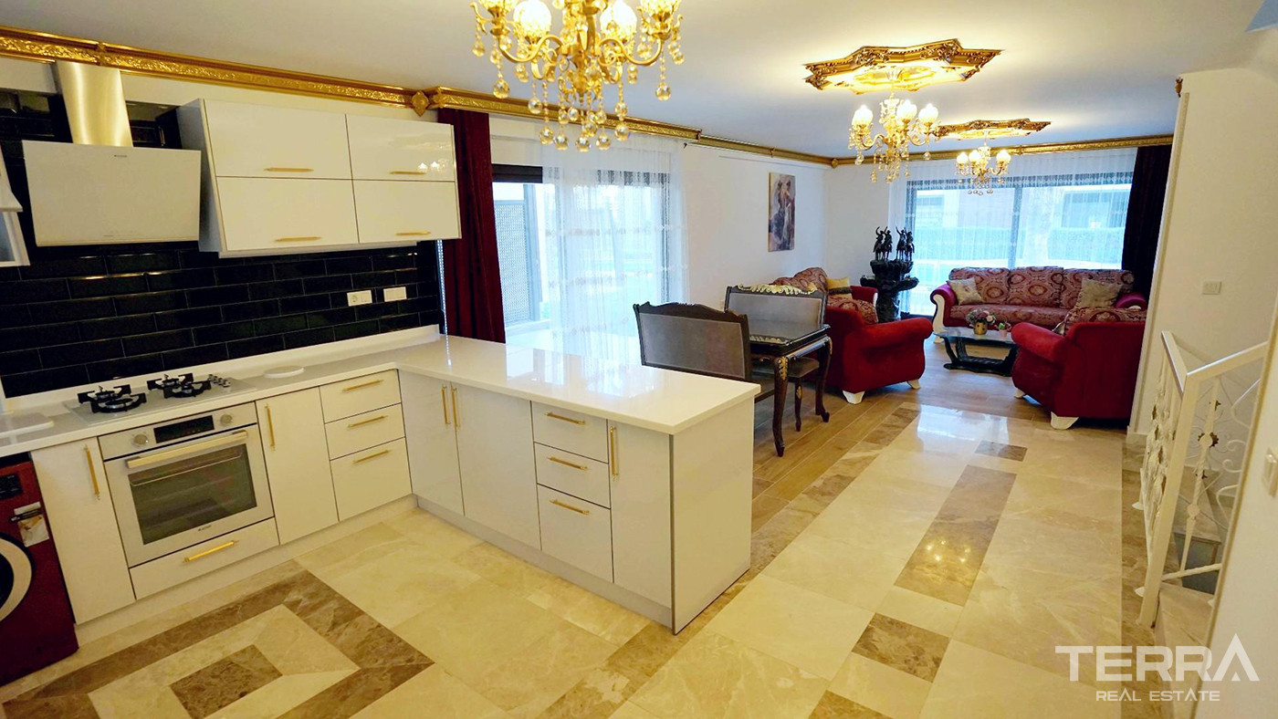 Luxury Furnished Villa with Mountain Views in Konyaaltı, Antalya - 81850
