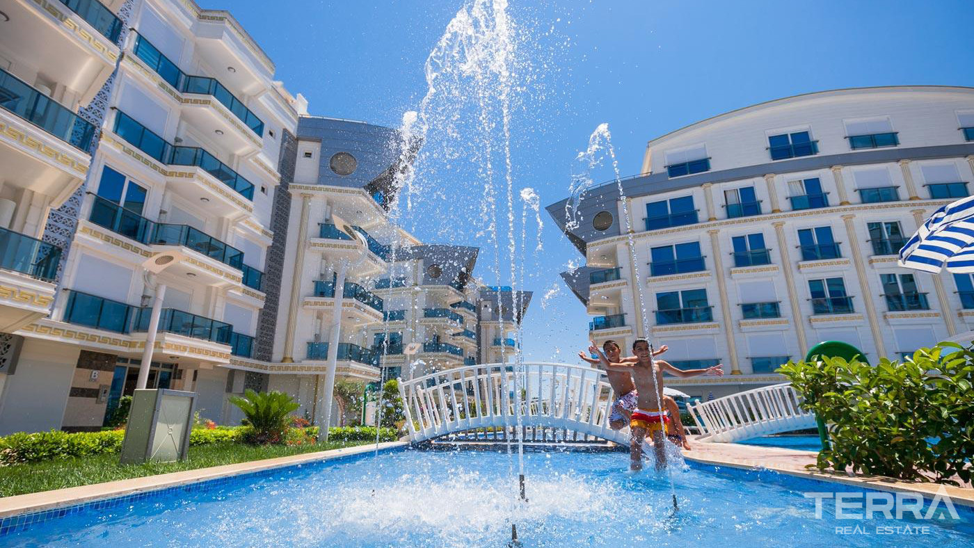 5 Star Hotel Type Apartments in Antalya with a Large Swimming Pool - 82610
