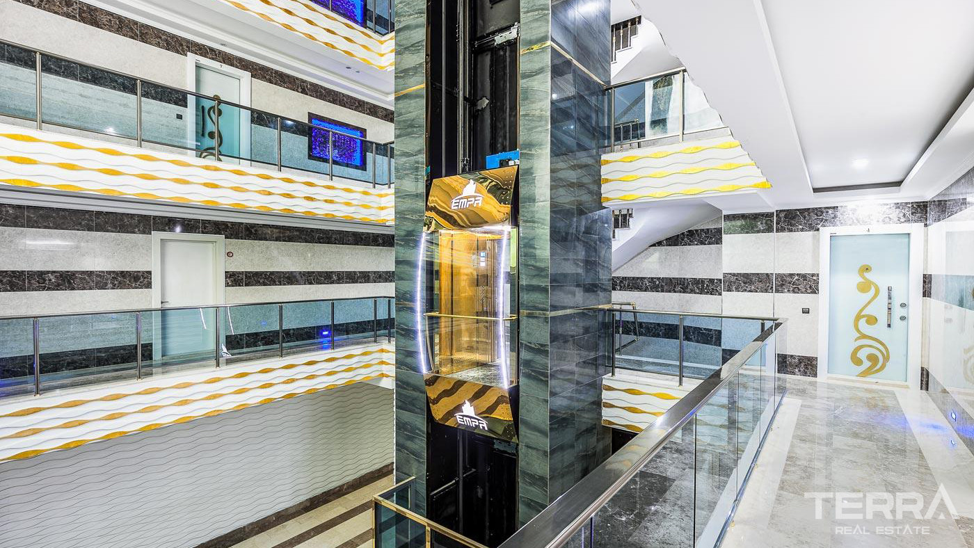 5 Star Hotel Type Apartments in Antalya with a Large Swimming Pool - 82613