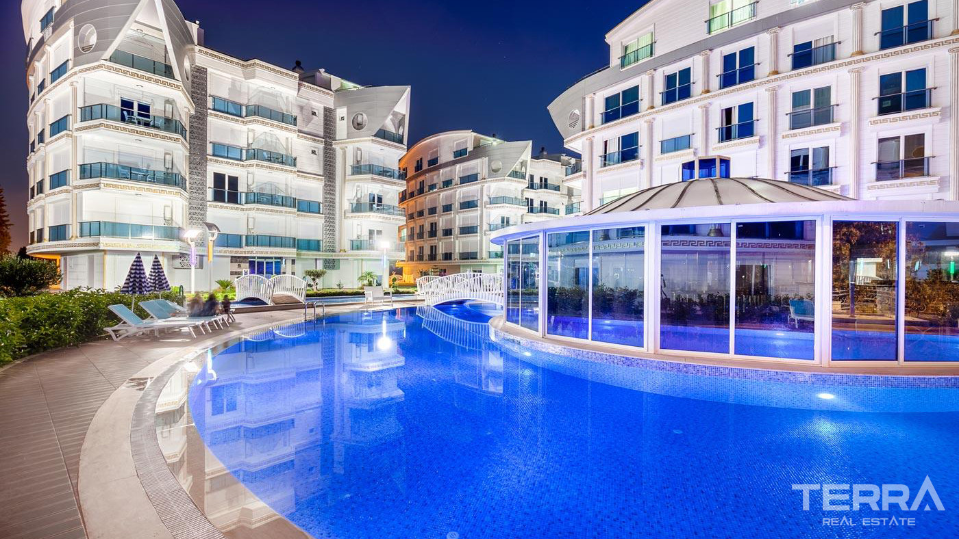 5 Star Hotel Type Apartments in Antalya with a Large Swimming Pool - 82619