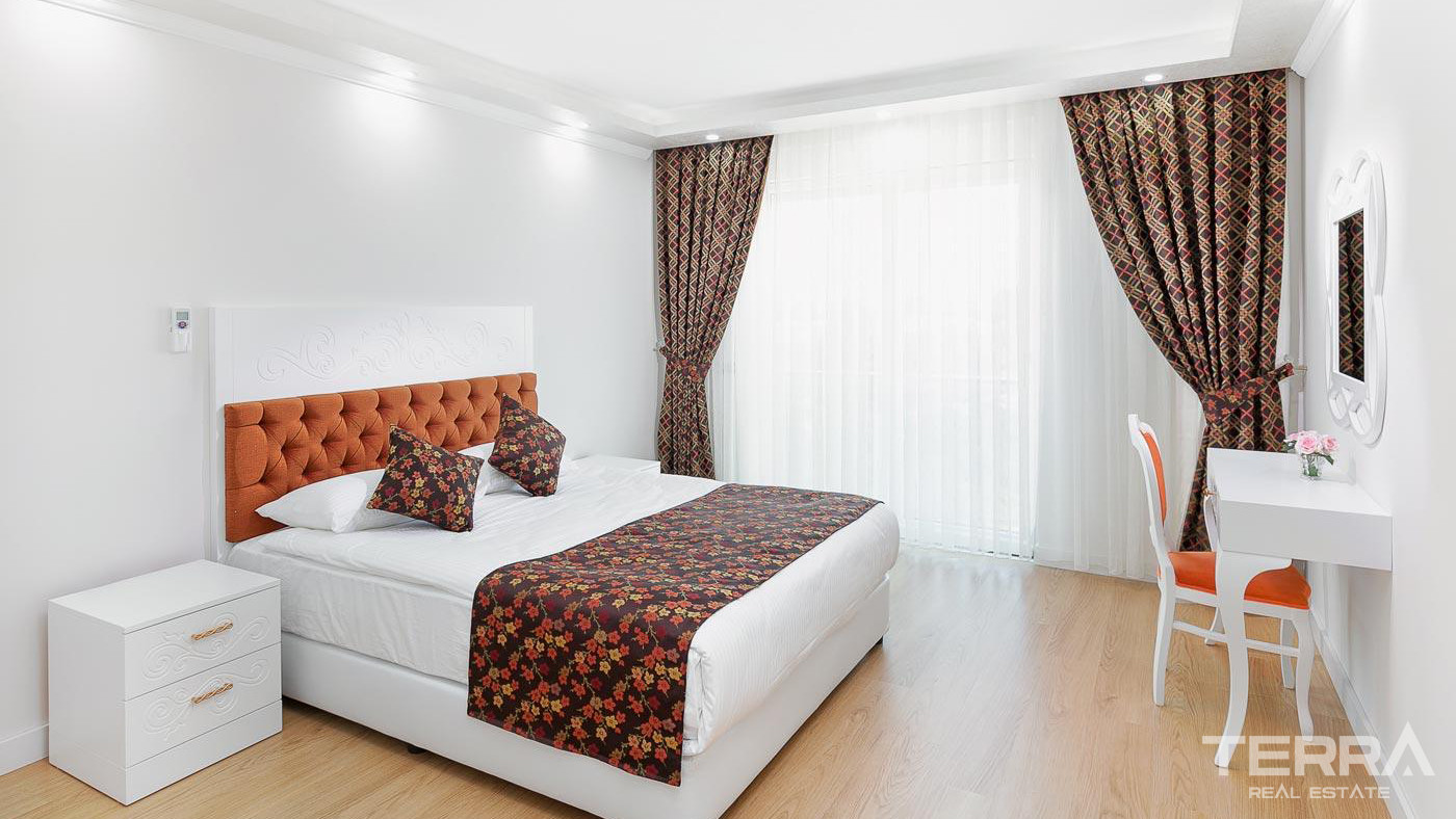 5 Star Hotel Type Apartments in Antalya with a Large Swimming Pool - 82635