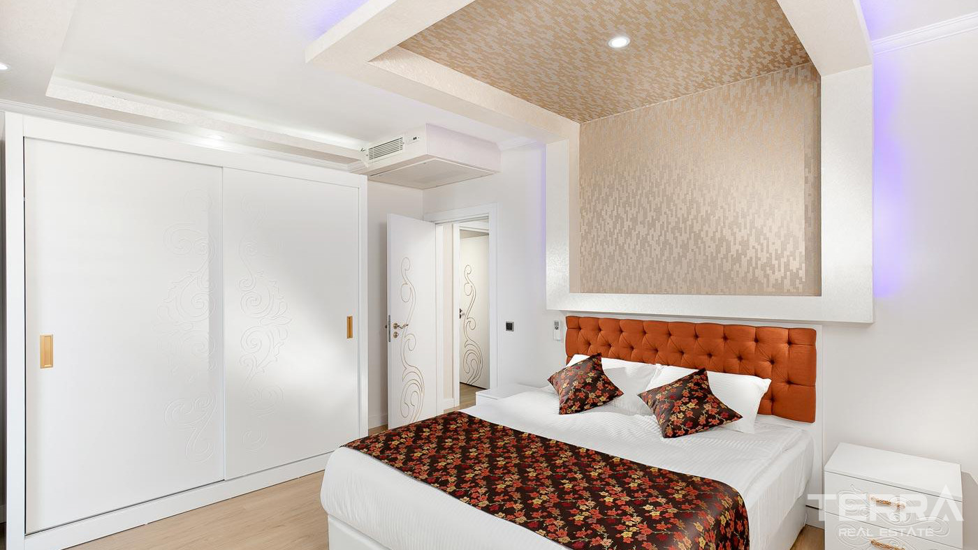 5 Star Hotel Type Apartments in Antalya with a Large Swimming Pool - 82642