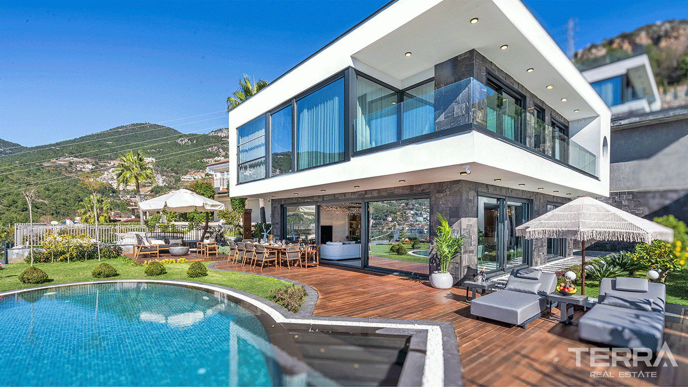 Spacious 3+1 Villa with a Stunning Sea View in Alanya, Bektaş - 98044