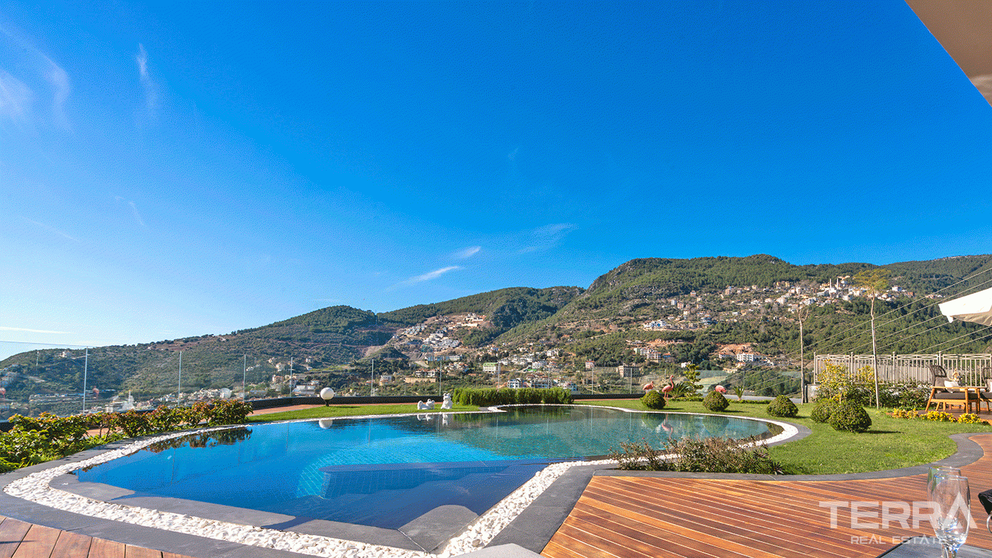 Spacious 3+1 Villa with a Stunning Sea View in Alanya, Bektaş - 98053
