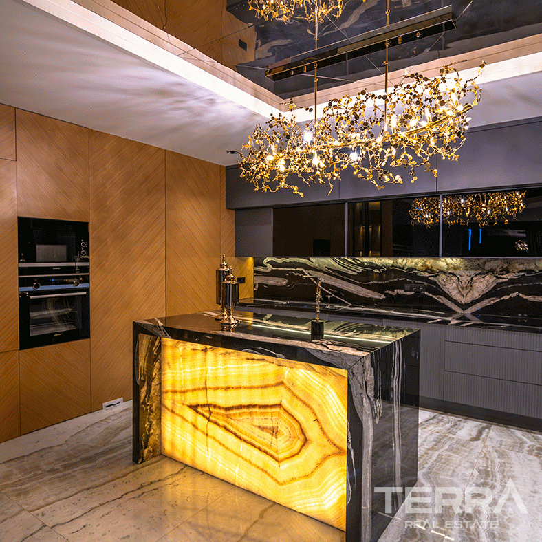 Spacious 3+1 Villa with a Stunning Sea View in Alanya, Bektaş - 98066
