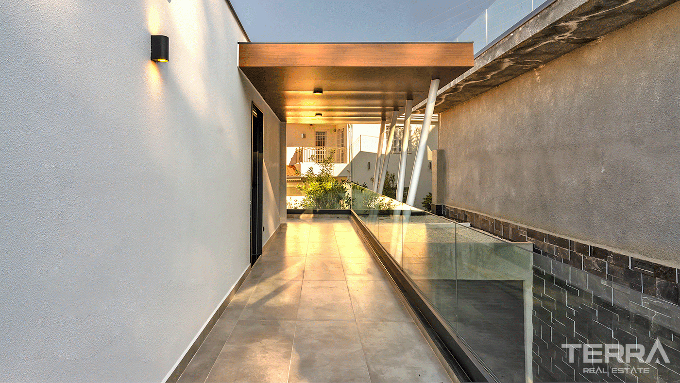 Spacious 3+1 Villa with a Stunning Sea View in Alanya, Bektaş - 98077