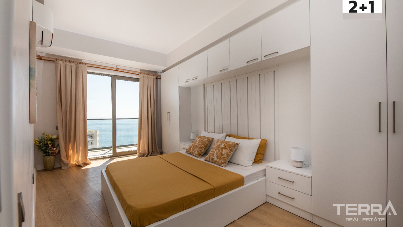 Apartments with Panoramic Sea Views Close to The Beach in Mersin - 84731