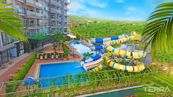 Apartamenty z panoramicznym widokiem na morze blisko plaży w Mersin