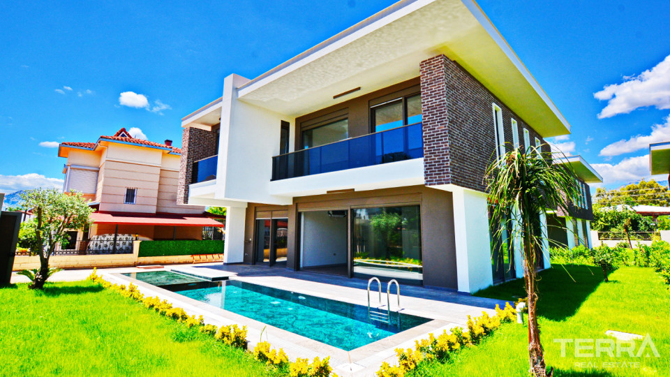 Luxury Living Awaits in Detached Villas in Döşemealtı, Antalya