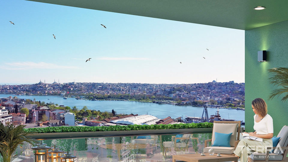 Luxury Flats for Sale with Bosphorus View in Pera Blue Haliç, İstanbul