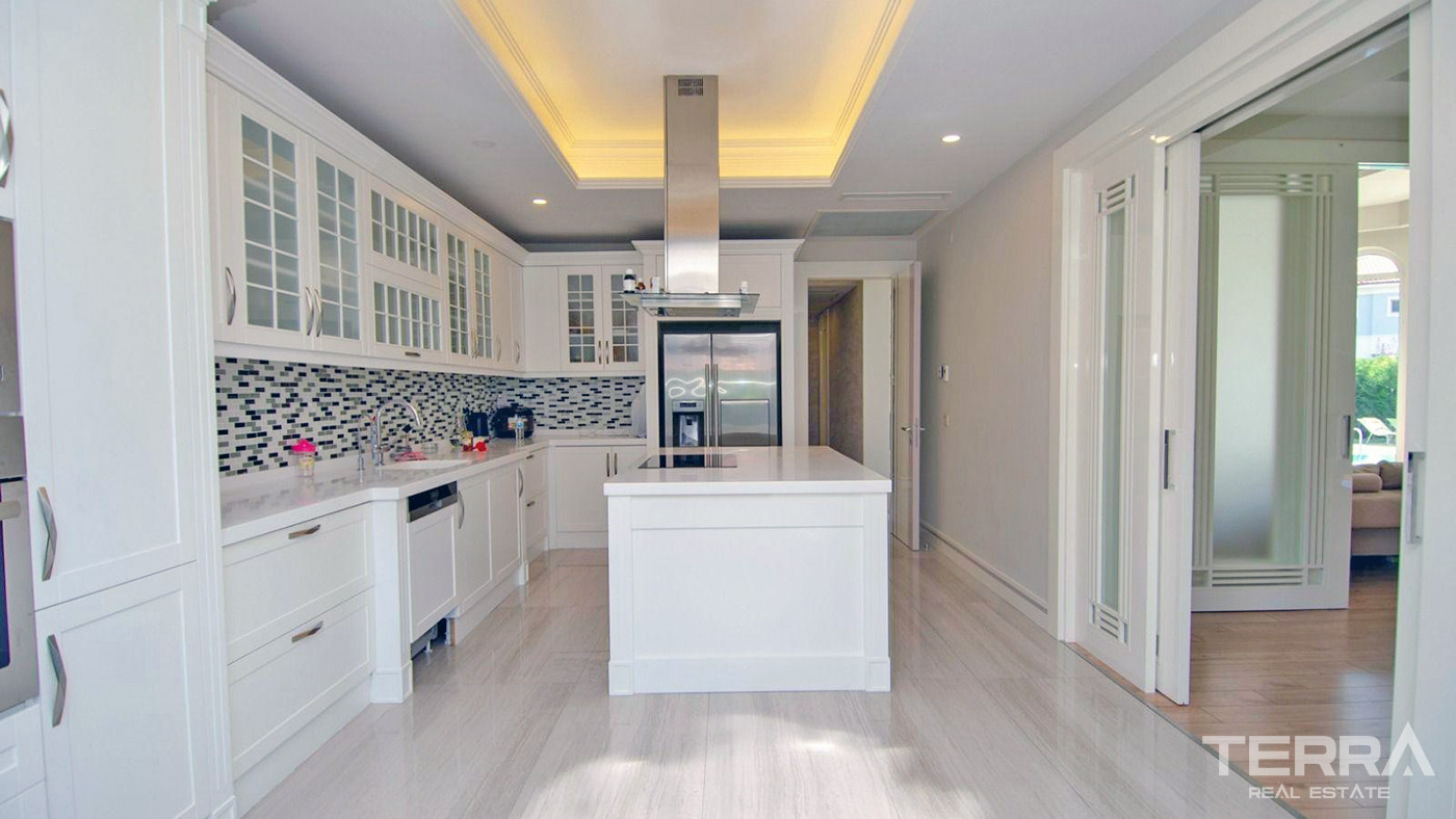 Ready to Move in Resale Modern Villa in Antalya, Döşemealtı - 85039