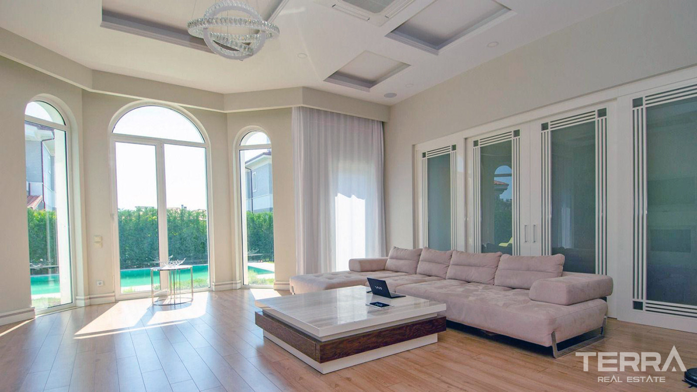 Ready to Move in Resale Modern Villa in Antalya, Döşemealtı - 85051