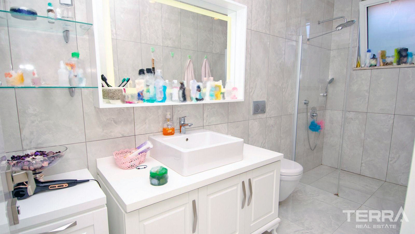 Ready to Move in Resale Modern Villa in Antalya, Döşemealtı - 85060