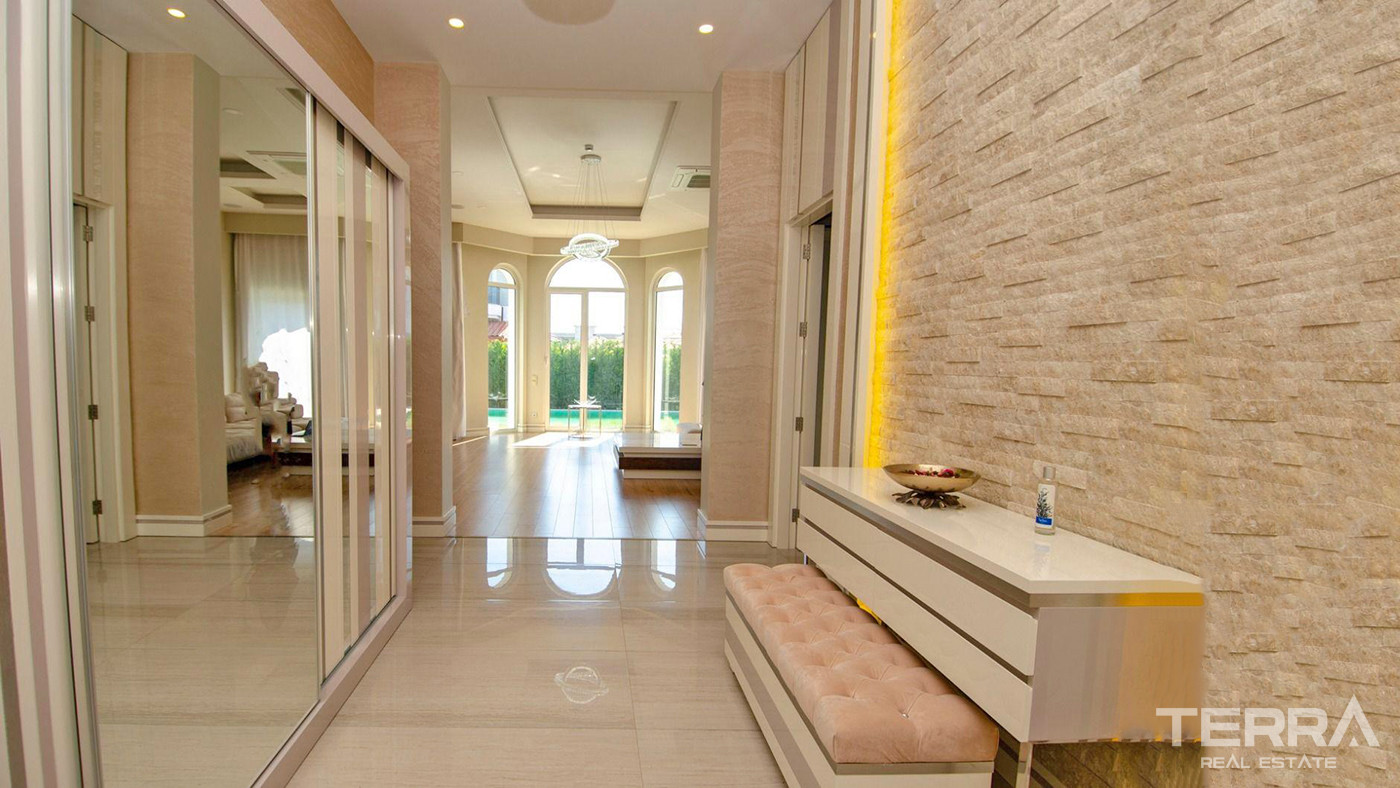 Ready to Move in Resale Modern Villa in Antalya, Döşemealtı - 85061