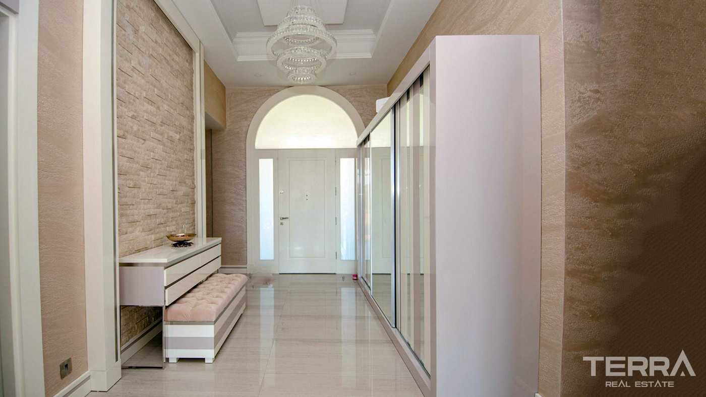 Ready to Move in Resale Modern Villa in Antalya, Döşemealtı - 85062