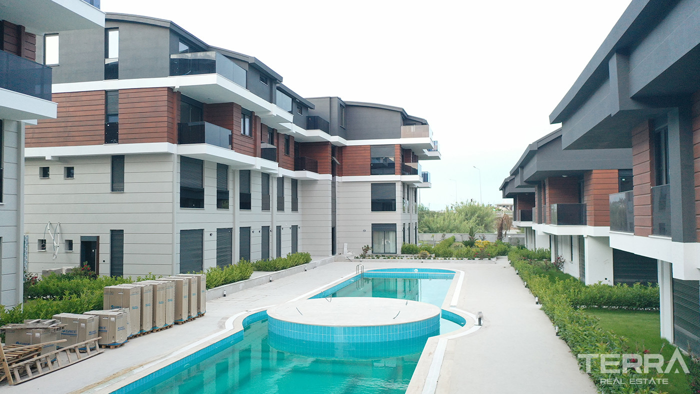 Smart Spacious Apartments in a Luxury Complex in Lara, Antalya - 98089