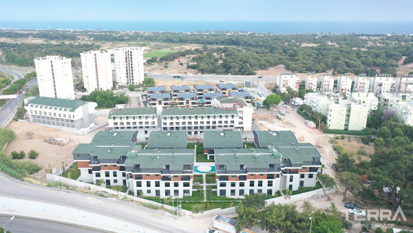 Smart Spacious Apartments in a Luxury Complex in Lara, Antalya