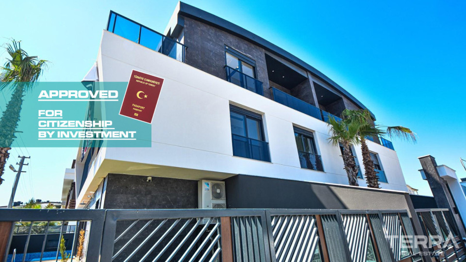 Luxurious Turnkey Triplex Villas in Antalya Kundu Near the Sea