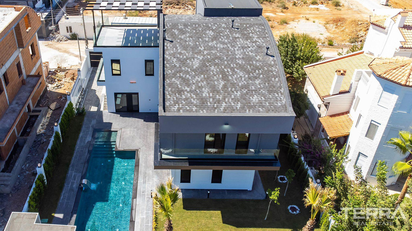 Turnkey Luxury Antalya Villa with High-End Furniture and Interiors - 85998