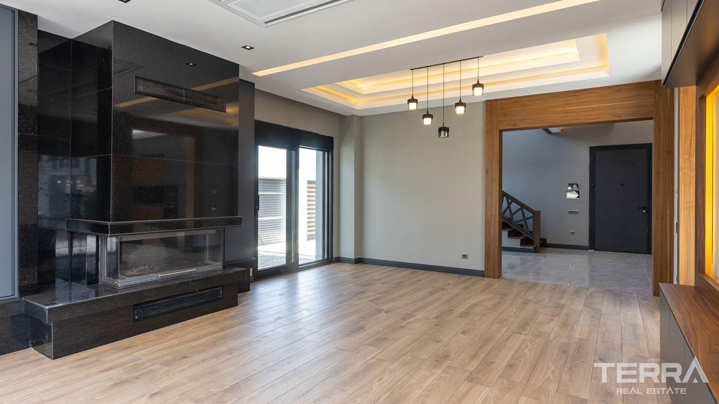 Turnkey Luxury Antalya Villa with High-End Furniture and Interiors - 86003