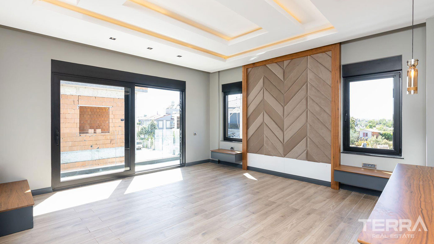 Turnkey Luxury Antalya Villa with High-End Furniture and Interiors - 86009