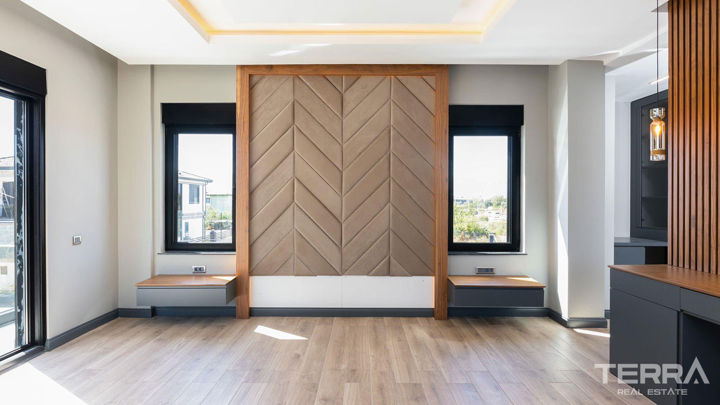 Turnkey Luxury Antalya Villa with High-End Furniture and Interiors - 86015