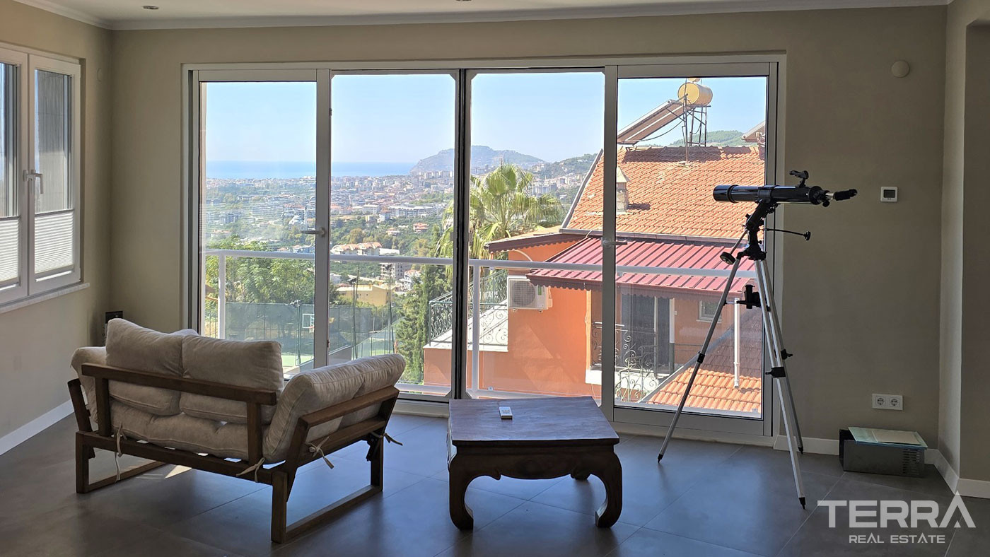 3 Apartments for Sale as One Package in Oba, Alanya, Turkey - 109004