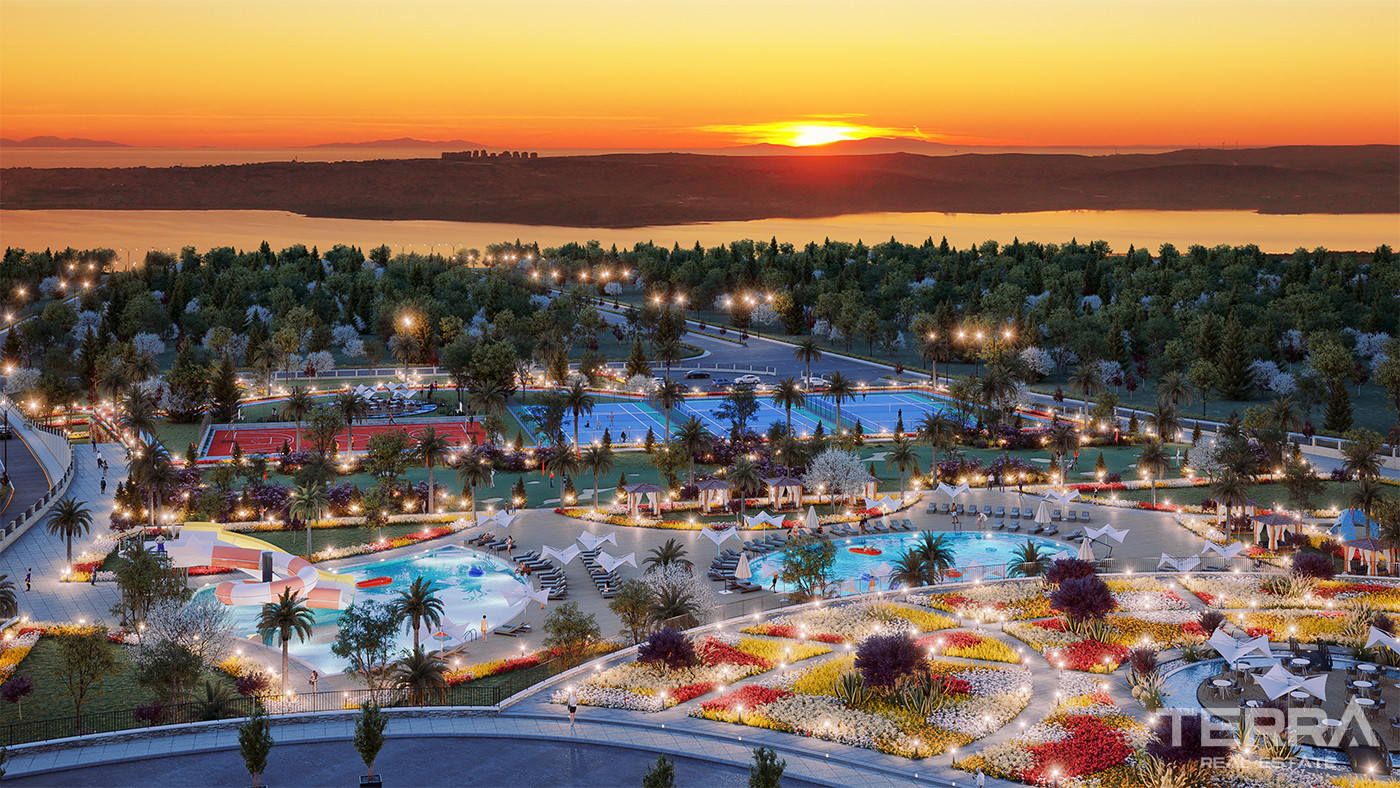 Apartments with Magnificent Views Within Premium Complex in İstanbul - 86824