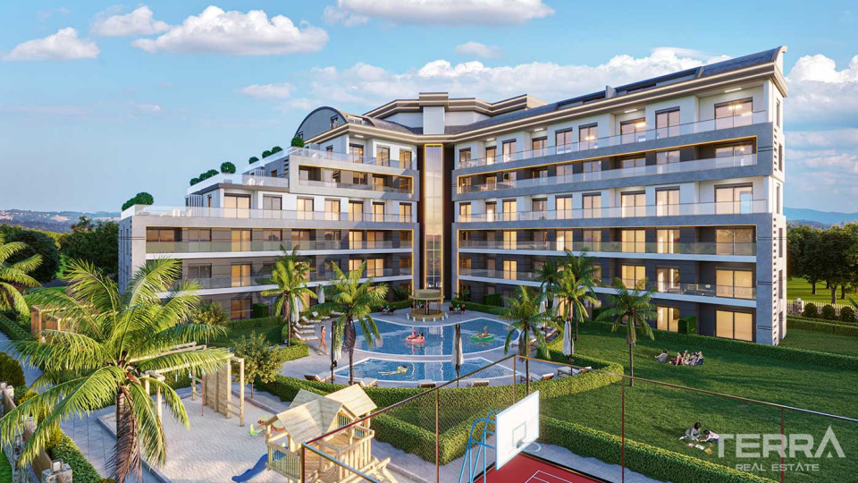 Multiple Social Amenities from Stylish Antalya Apartments in Altıntaş