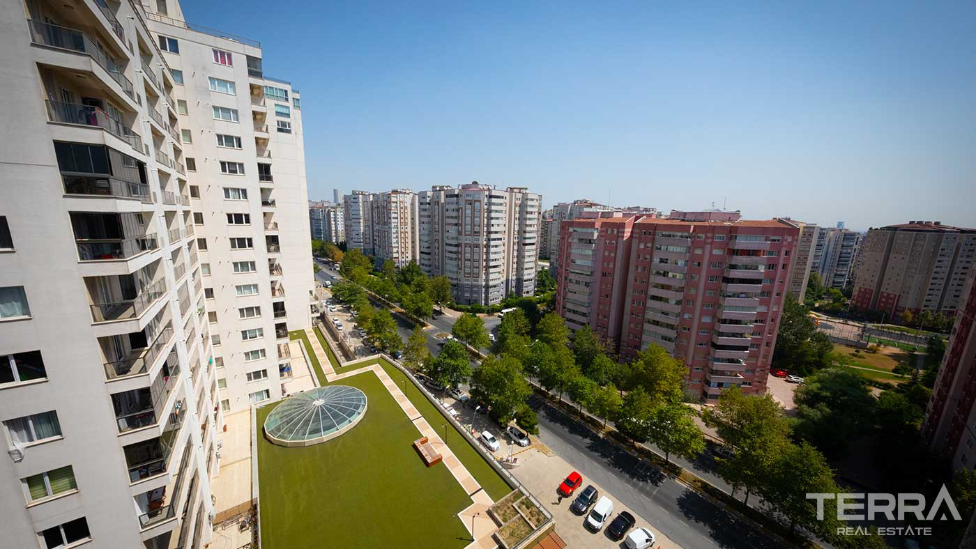 Sea and Lake View Flats in Istanbul Beylikdüzü - Elit Life Residence - 90549