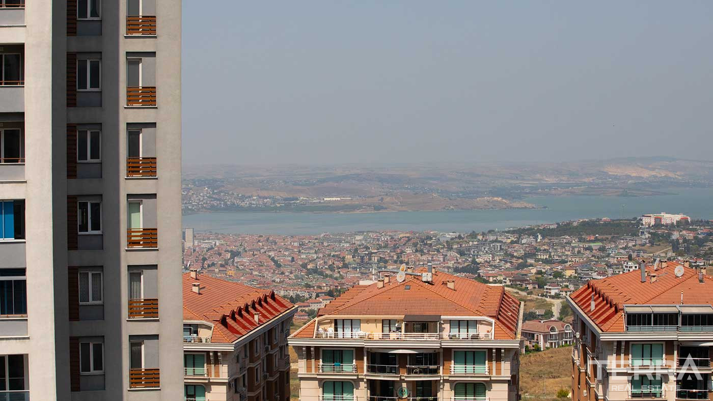 Sea and Lake View Flats in Istanbul Beylikdüzü - Elit Life Residence - 90550