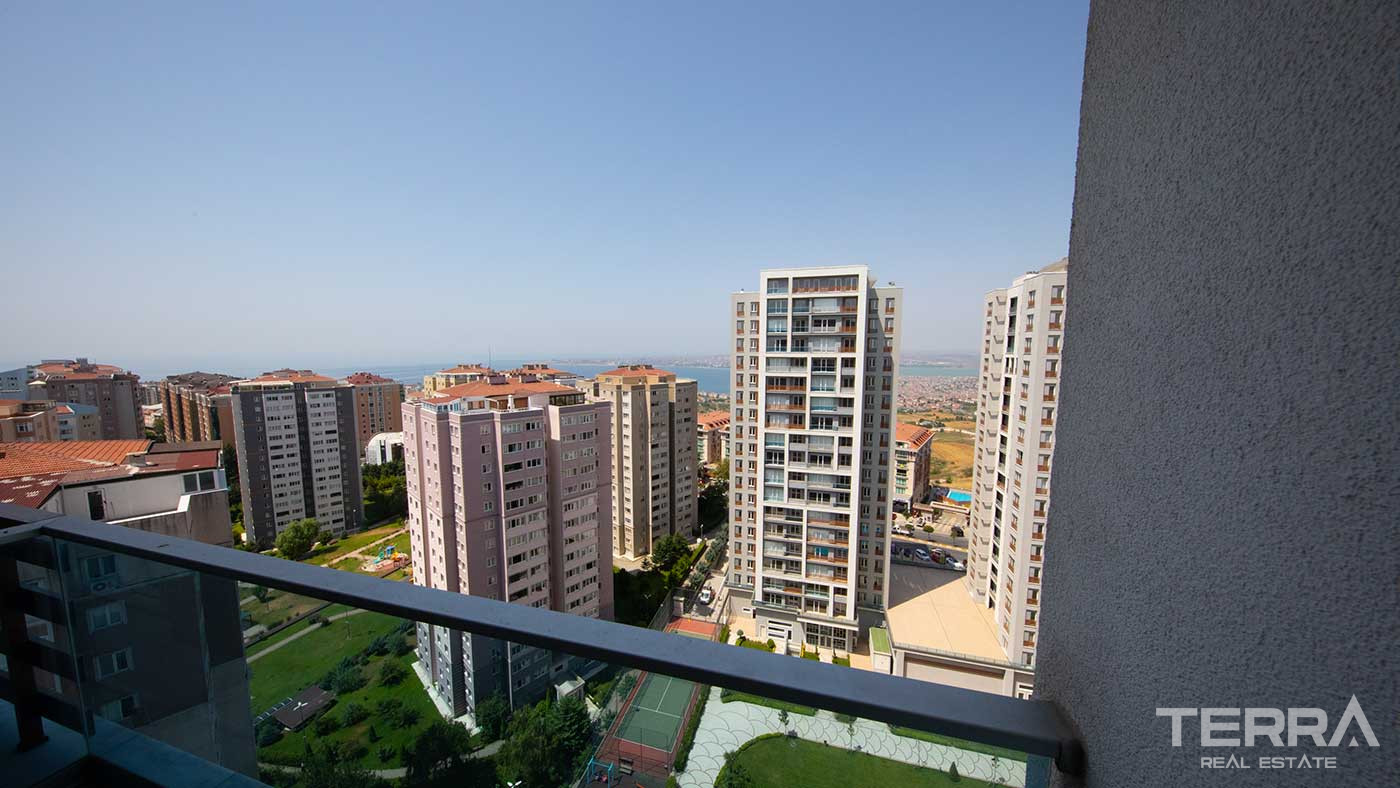 Sea and Lake View Flats in Istanbul Beylikdüzü - Elit Life Residence - 90552