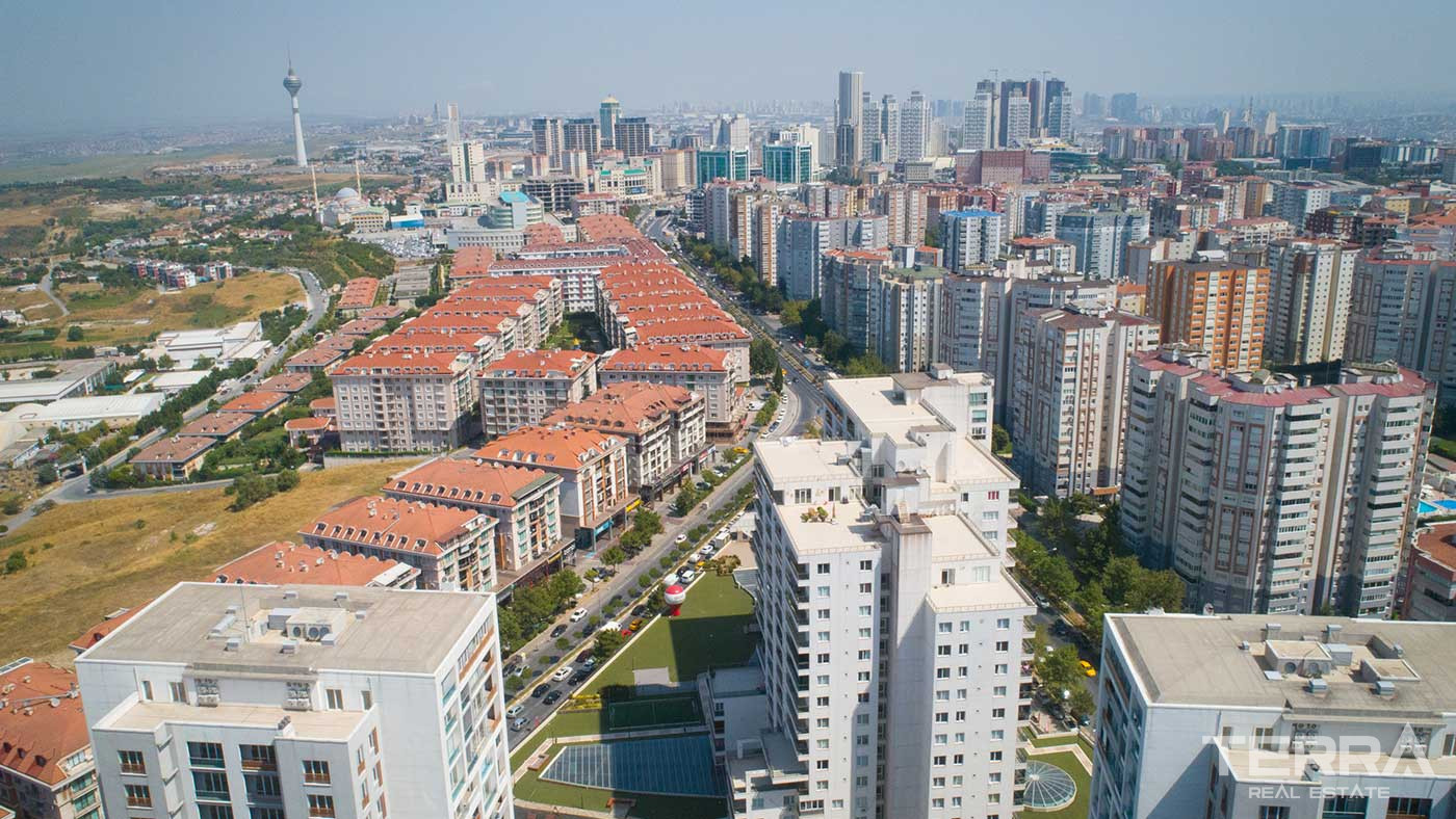 Sea and Lake View Flats in Istanbul Beylikdüzü - Elit Life Residence - 90555