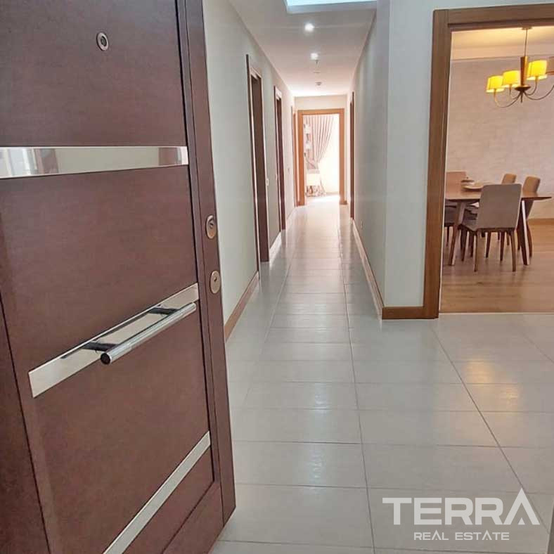 Sea and Lake View Flats in Istanbul Beylikdüzü - Elit Life Residence - 90575