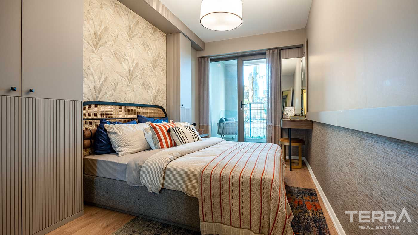 Sea View Flats for Sale in a 5 Star Hotel Concept Complex in Maltepe - 91166