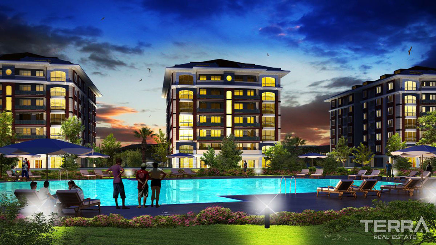 Family-Type Flats with Sea and Lake Views in Büyükçekmece - 91432